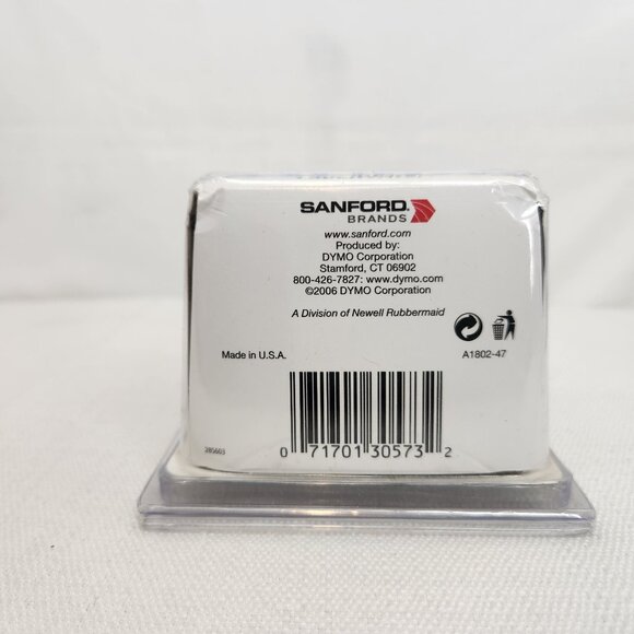 DYMO® White LabelWriter® Shipping Labels, 30573, 2 1/8" x 4",Roll Of 220 - Picture 4 of 4